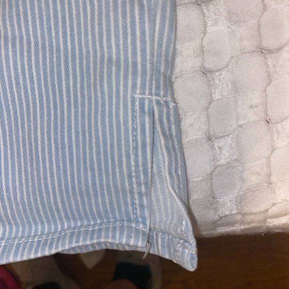CHICOS so slimming girlfriends pants / size 2/ Chicos 00. White& blue stripes - Picture 5 of 11